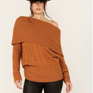 Shyanne Off-Shoulder Cable Knit Sweater - Tan